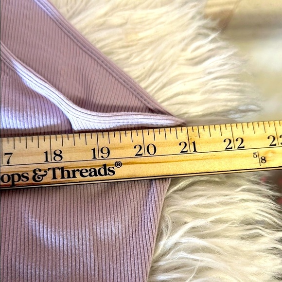 Blakely Lilac‎ Snap Button Tank Top - Picture 5 of 7